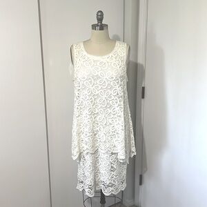 White lace dress, lined, fits like small